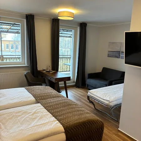 Hotel-restaurant-eiscafe Stadtmitte Hotel Bruck (Brandenburg)